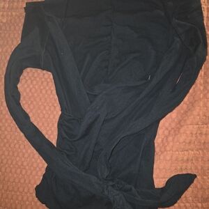 Intimately crossover top black